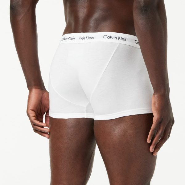 (Falta 1 bóxer, incluye 2) Talla: L - Calvin Klein Bóxer Low Rise Trunk  para Hombre, Multicolor  Embalaje Deteriorado Supply