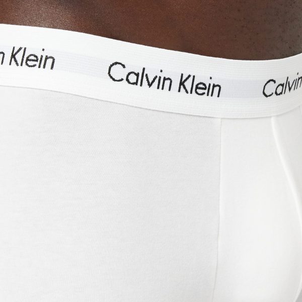 (Falta 1 bóxer, incluye 2) Talla: L - Calvin Klein Bóxer Low Rise Trunk  para Hombre, Multicolor  Embalaje Deteriorado Supply