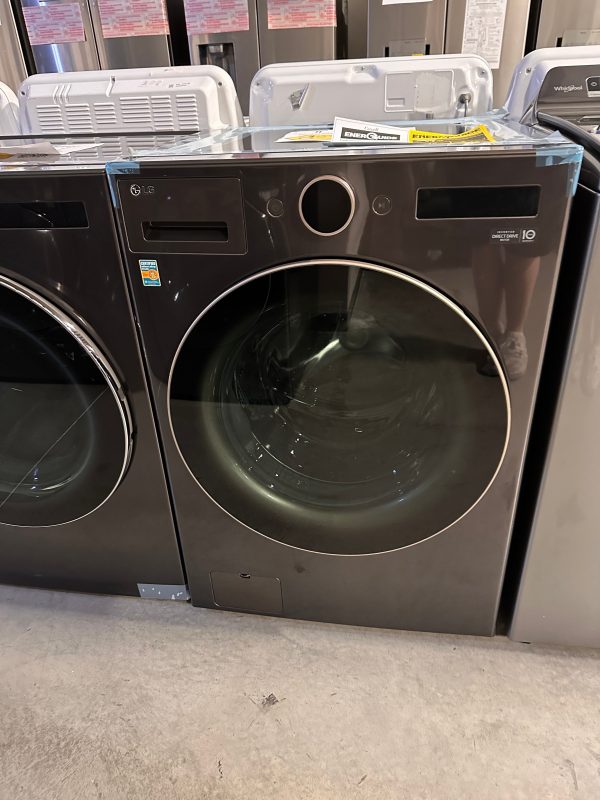 BEAUTIFUL BRAND NEW BLACK STEEL FRONT LOAD WASHER MODEL: WM6500HBA  WAS13210 Discount